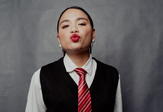  Karina Christy kembali dengan Lagu “Terserah”