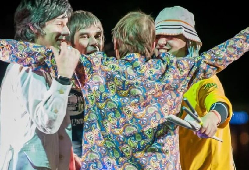  Gary “Mani” Mounfield Tutup Usia