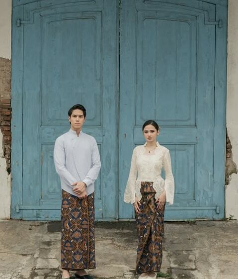  El Rumi dan Syifa Hadju Pamer Foto Prewedding di Keraton Surakarta