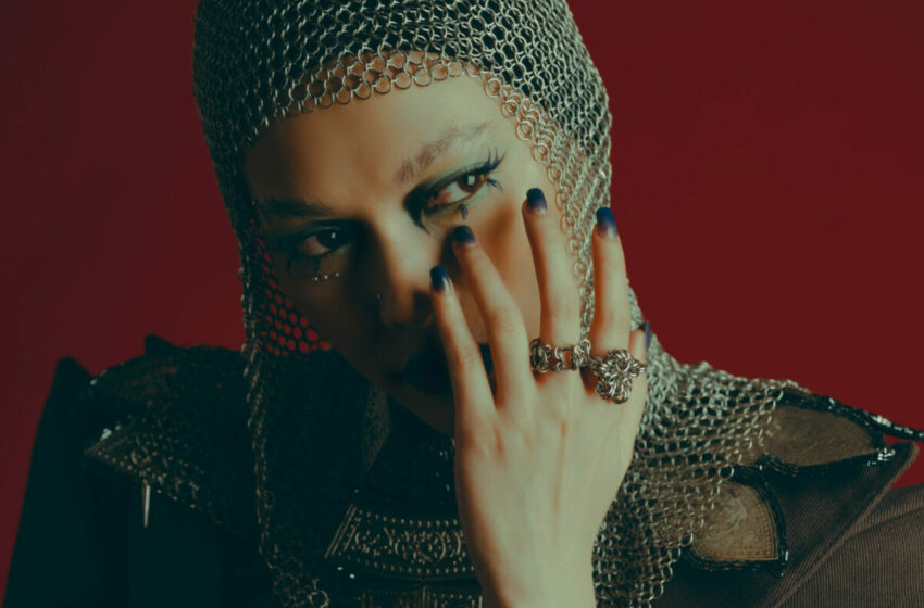  Mitty Zasia Rilis Single “Jujur Saja Arahnya Kemana”, Angkat Tema Kebingungan yang Relate