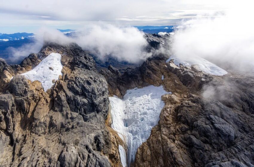  2026 Bisa Jadi Tahun Terakhir Lapisan Es di Puncak Jaya Papua