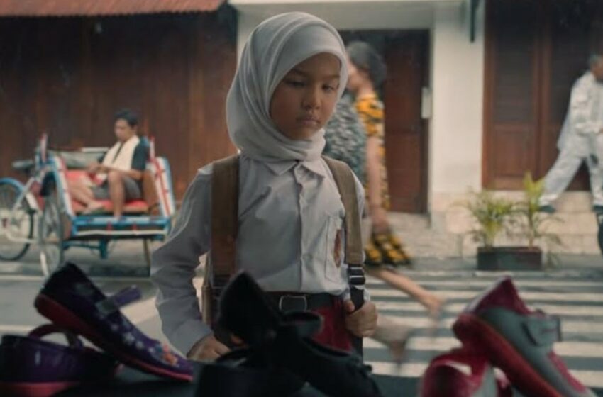  Hanung Bramantyo: Sepatu sebagai Simbol Kesehatan dan Empati